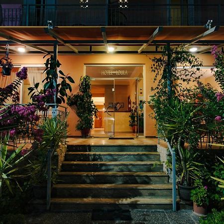 Hotel Loula Rooms And Apartments Kamena Wurla Zewnętrze zdjęcie