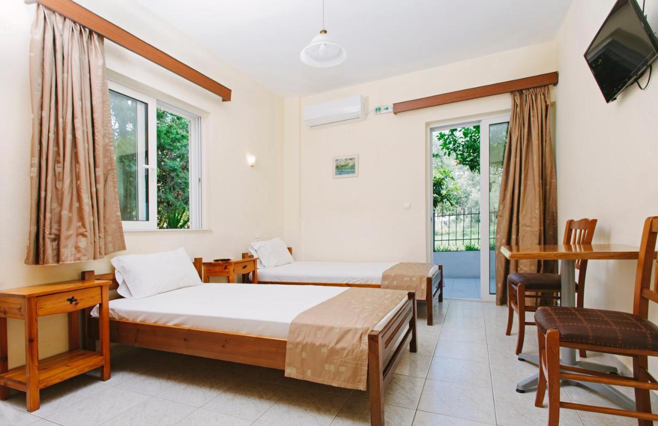 Hotel Loula Rooms And Apartments Kamena Wurla Zewnętrze zdjęcie