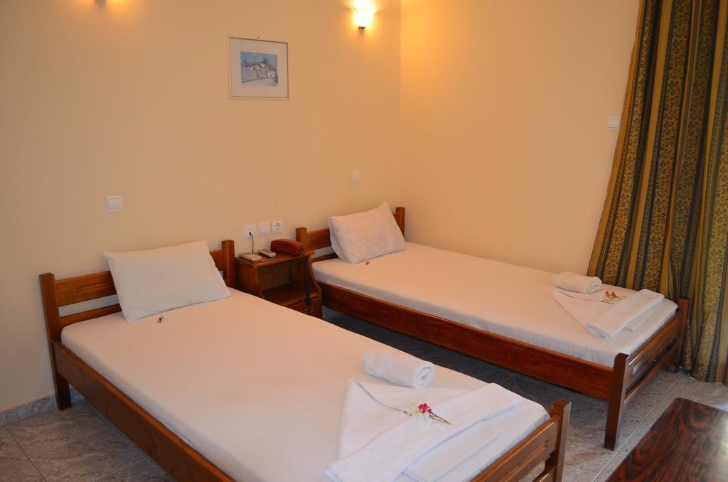 Hotel Loula Rooms And Apartments Kamena Wurla Zewnętrze zdjęcie
